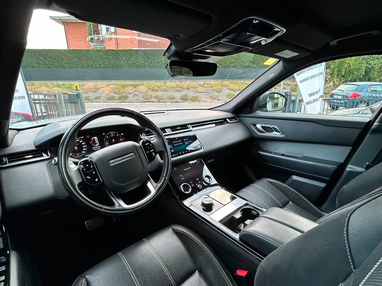 LAND ROVER Range Rover Velar 2.0D I4 240 CV R-Dynamic SE