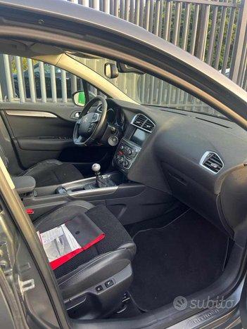 CITROEN C4 1.6 HDi 110 Exclusive