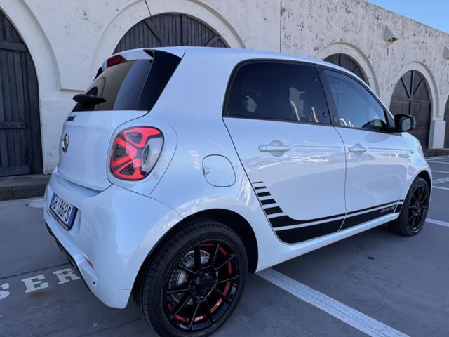 SMART ForFour EQ EDITION ONE PACK BRABUS+PELLE+TETTO+RCAM