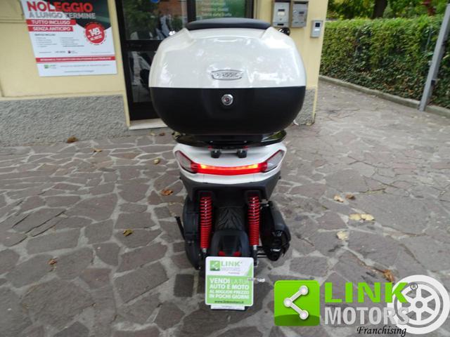 PIAGGIO MP3 400 HPE-S