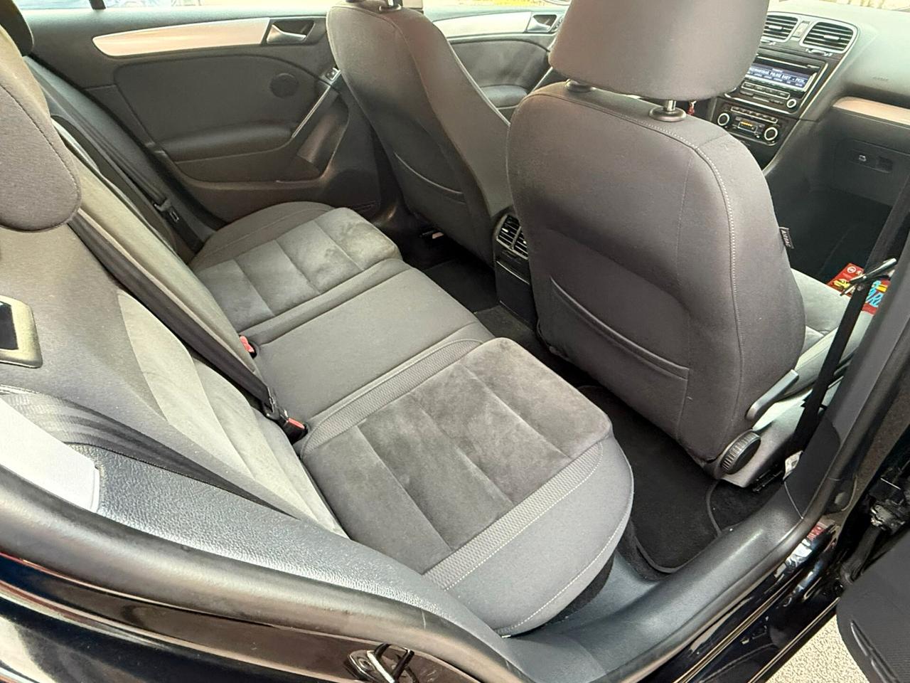 Volkswagen Golf 1.6 TDI 105cv Highline - 2011