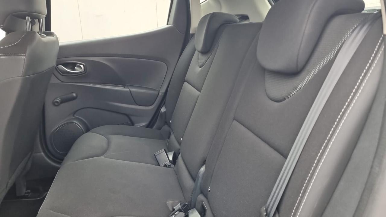 Renault Clio dCi 8V 75 CV Start&Stop 5 porte Energy Duel
