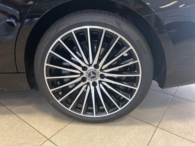 Mercedes-Benz Classe C 220d Mild Hybrid 4Matic Berlina AMG Line Advanced