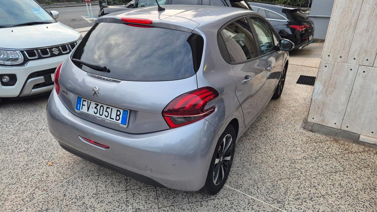 Peugeot 208 PureTech 82 5 porte Active