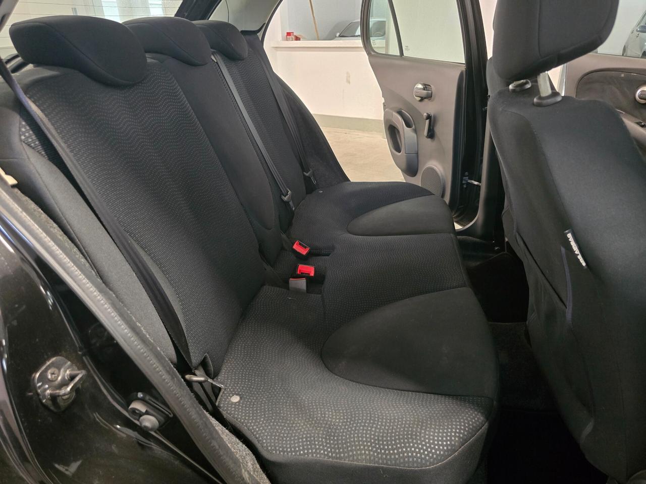 Nissan Micra 1.2 16V 5 porte n-tec