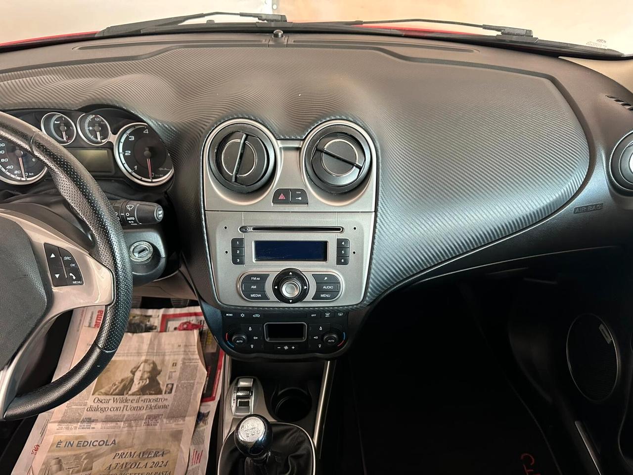 Alfa Romeo MiTo 1.6 JTDm 16V Distinctive Sport Pack