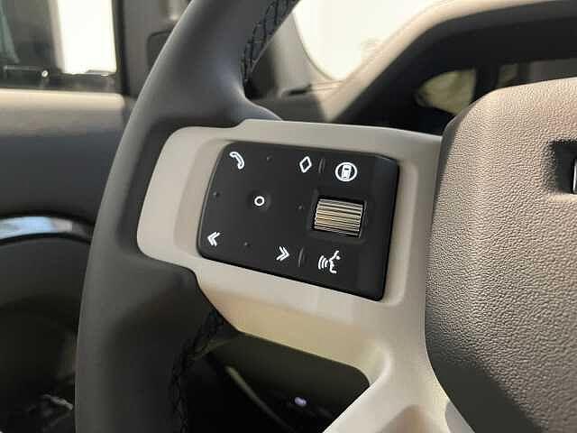 Land Rover Defender 90 3.0D I6 200 CV AWD Auto S