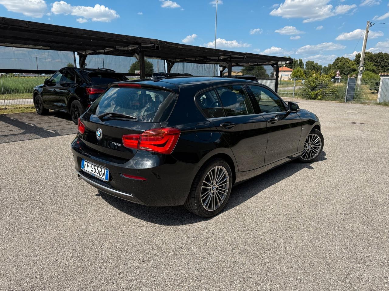 Bmw 116 116d 5p. Urban , Neopatentati , Automatica