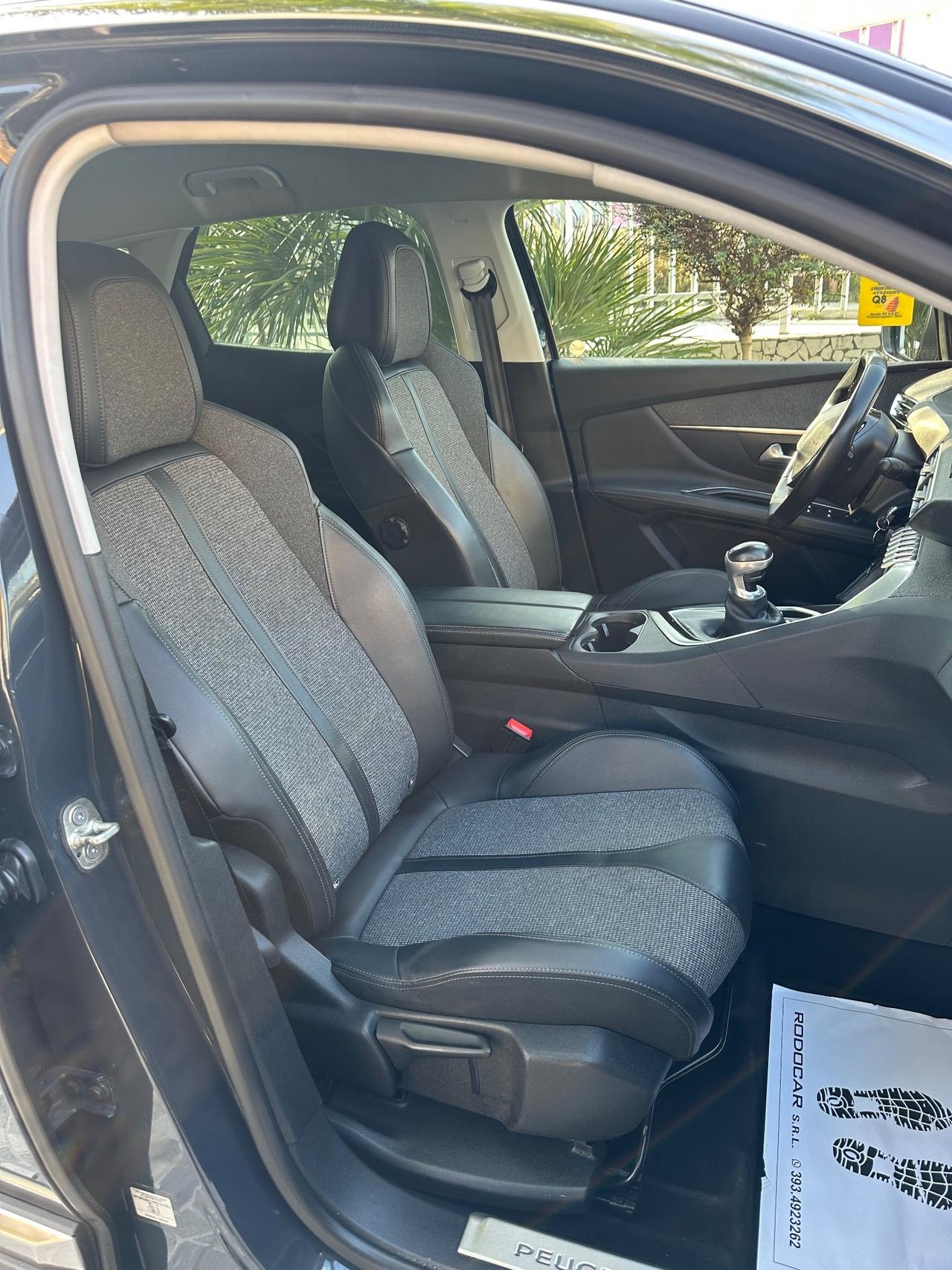 Peugeot 3008 BlueHDi 120 S&S Business