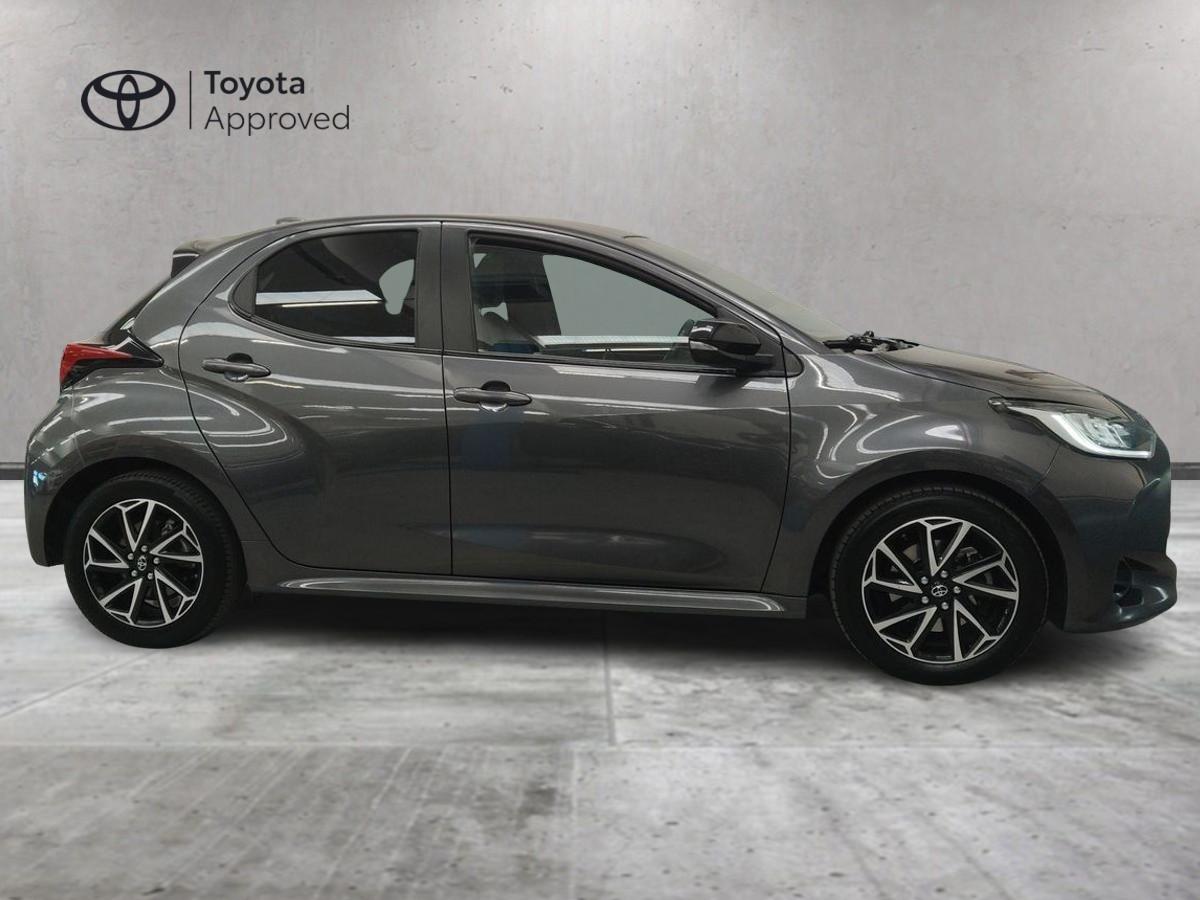 TOYOTA Yaris IV 2020 - Yaris 1.5h Lounge