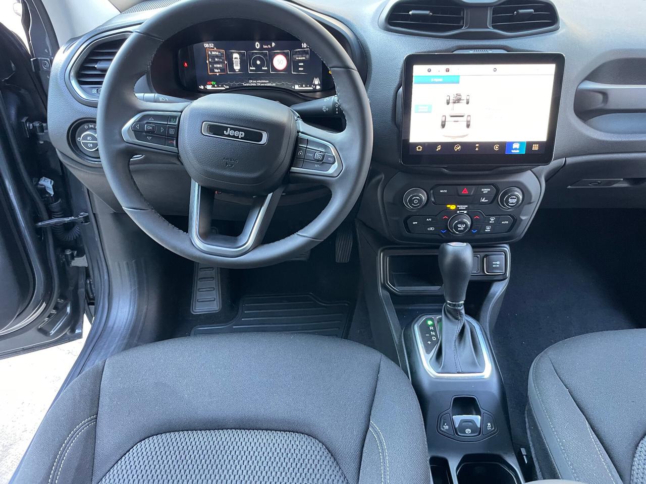 Jeep Renegade 1.5 Turbo T4 MHEV Limited restilyng