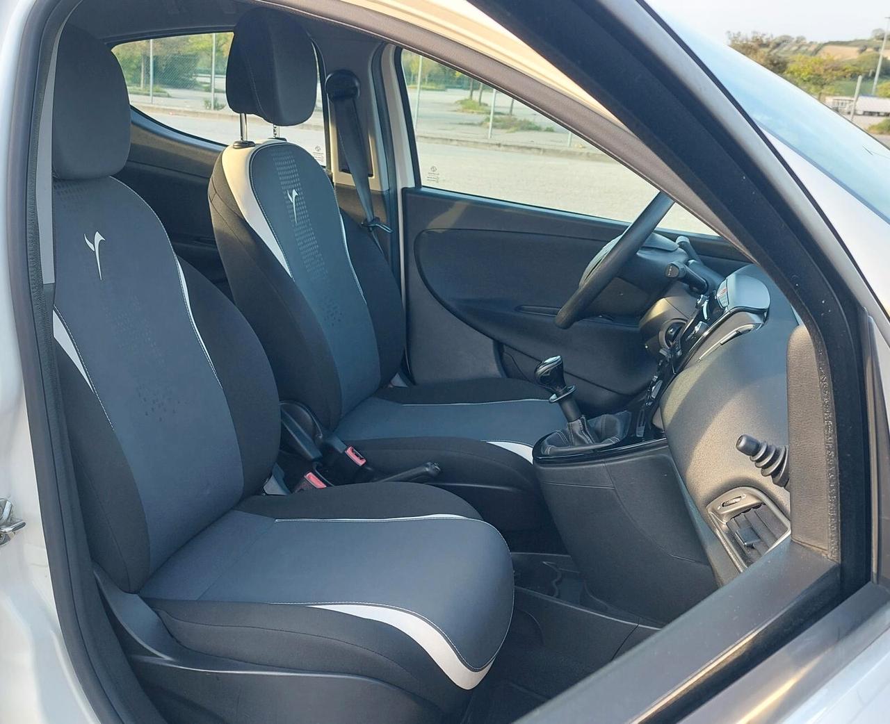 LANCIA YPSILON 1.2 - UNICO PROP - POCHI CHILOMETRI