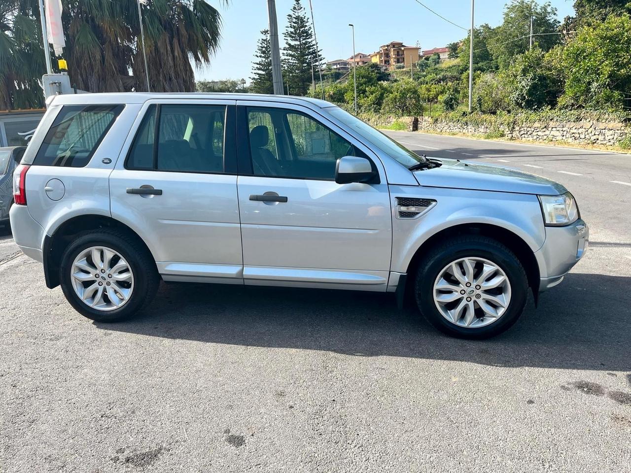 Land Rover Freelander 2.2 SD4 S.W. HSE AUTO GALLO Francofonte