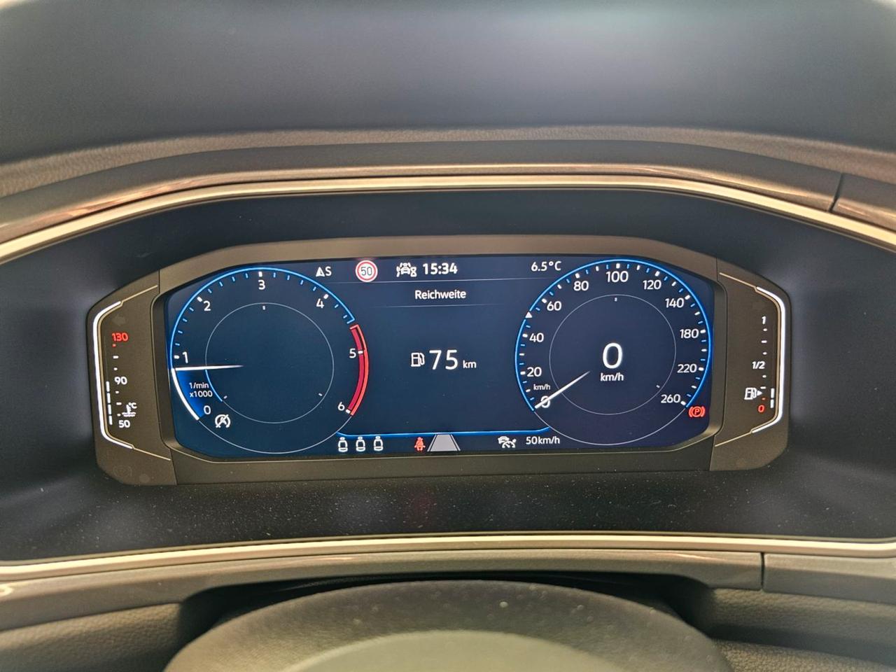 Volkswagen T-Roc Style C.17" Tetto Apribile Led Navi PDC Camera TDI