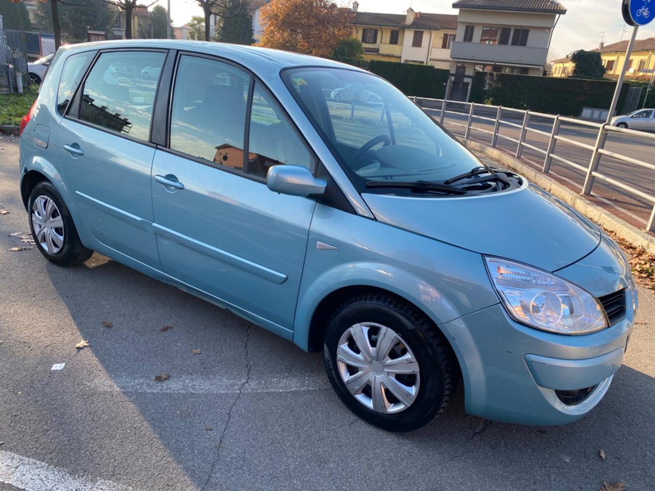 Renault Scenic Scénic 1.5 dCi/85CV Serie Speciale