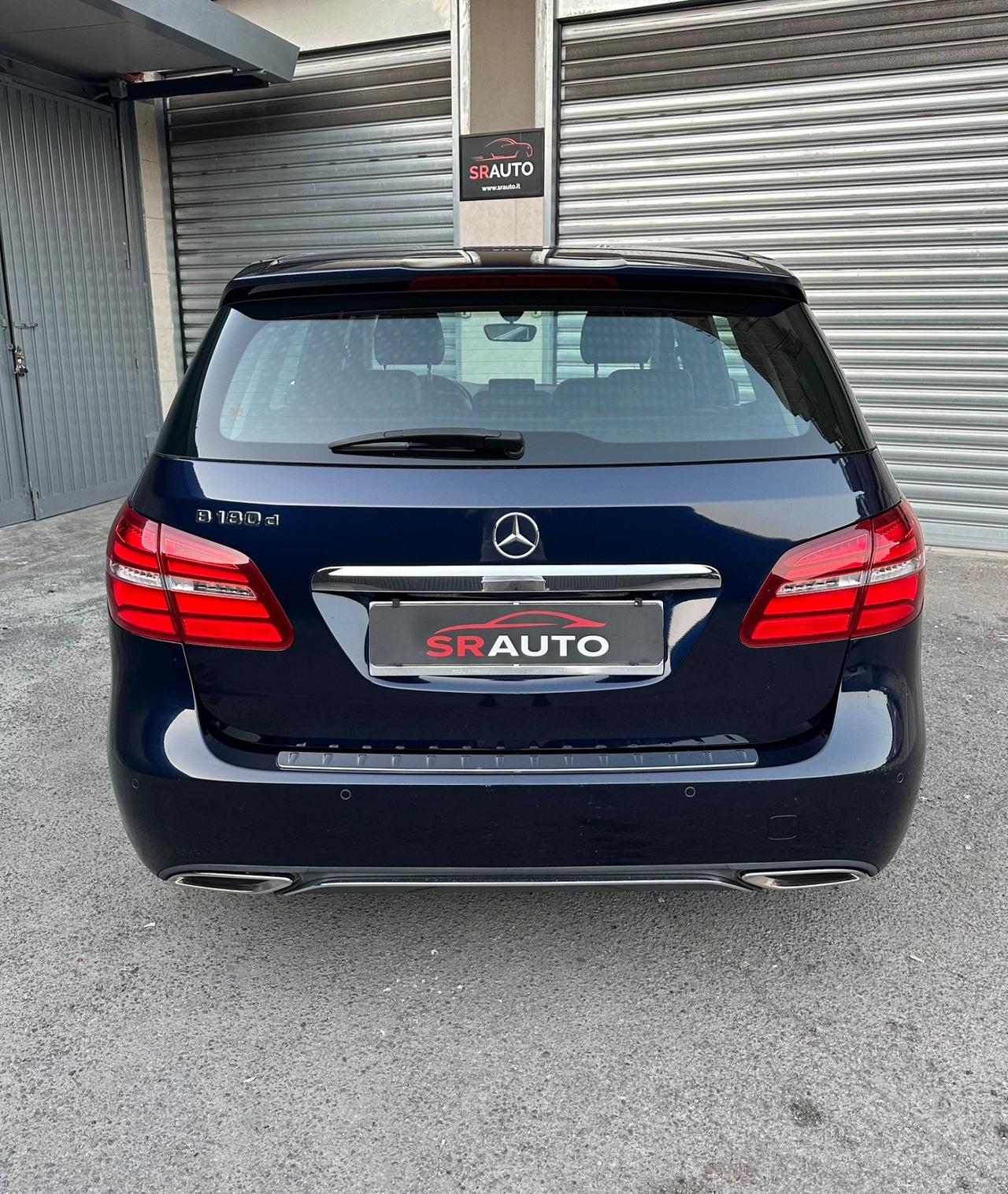 Mercedes-Benz B 180d 1.5 109cv Automatic Premium