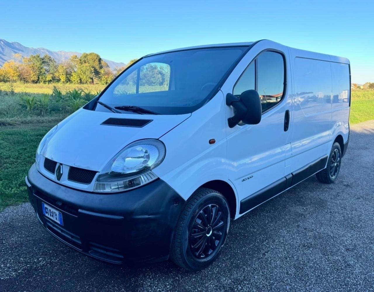 RENAULT TRAFIC 1.9 DTI 100cv FURGONE VAN AUTOCARRO
