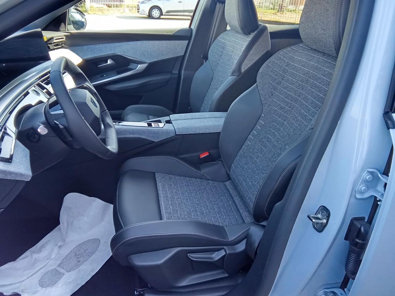 Peugeot 3008 Hybrid 145 e-DCS6 Allure