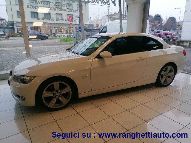 BMW 320 i cat Cabrio Attiva Steptronic 6R