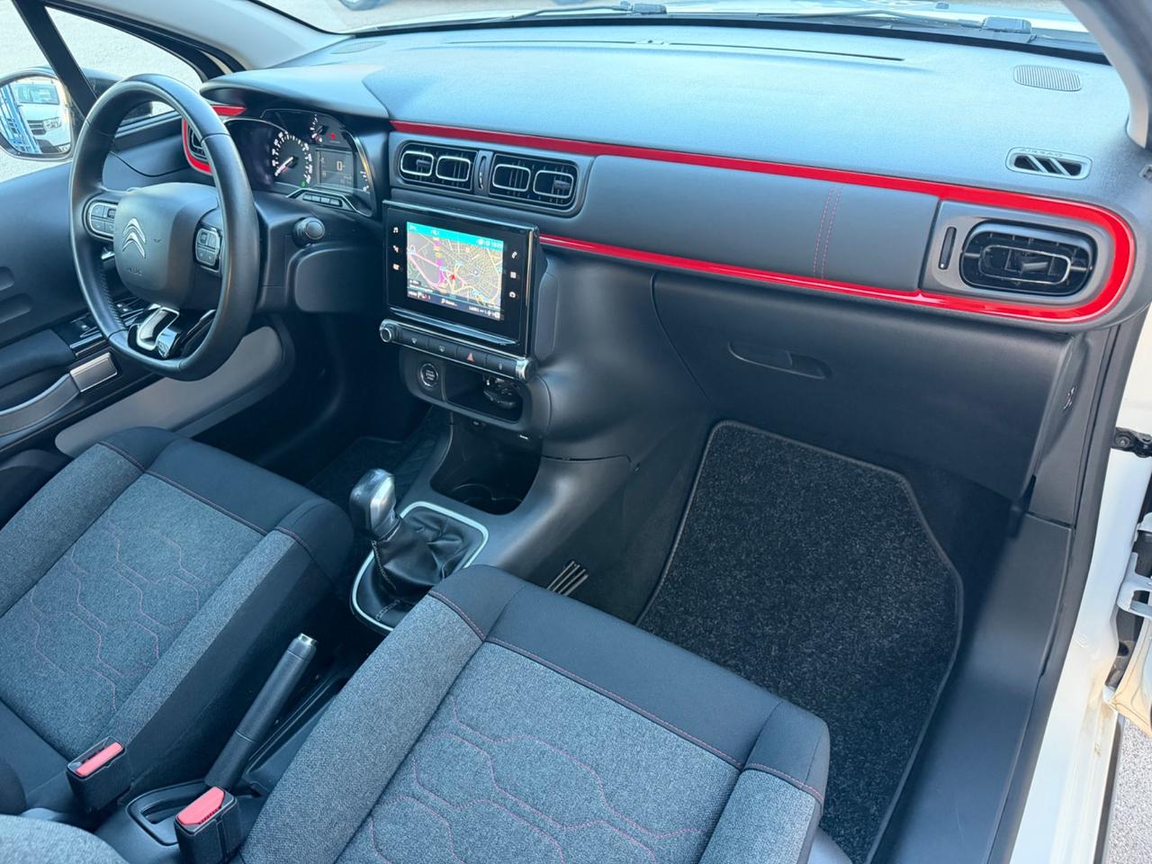 Citroen C3 1.5 diesel 102 cv 2019 navig Retrocamera