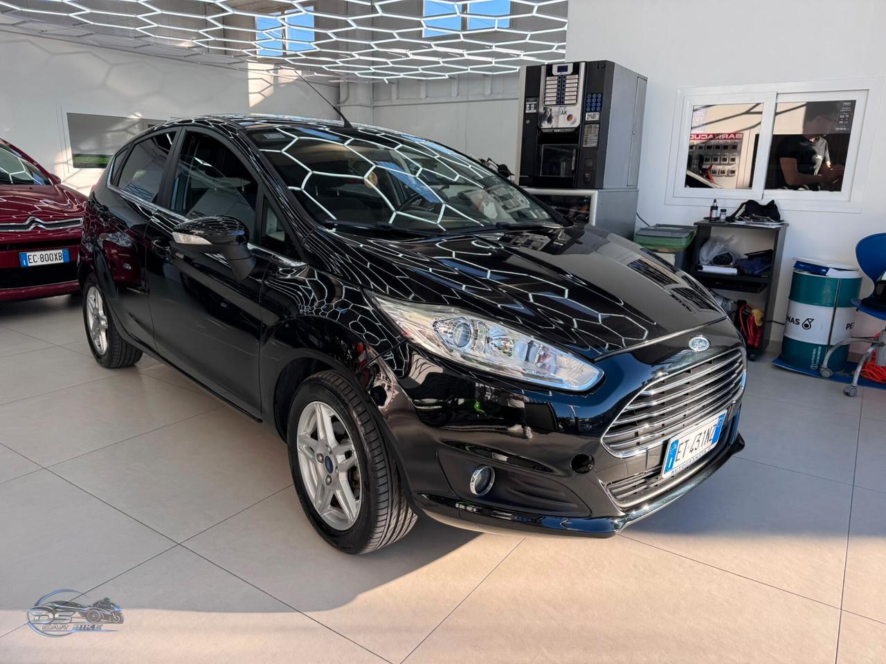 Ford Fiesta 1.0 80CV 5 porte Titanium