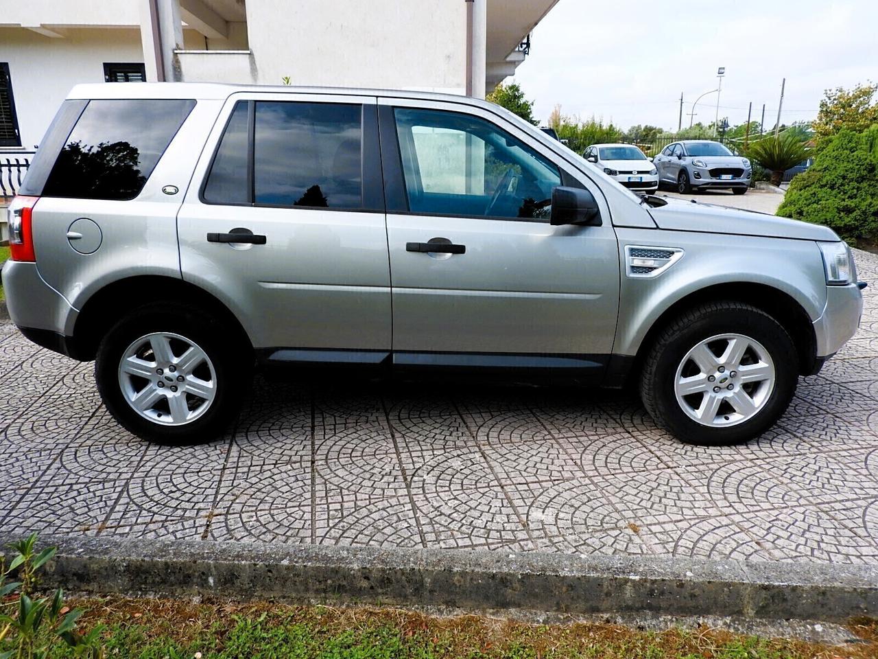 Land Rover FREELANDER 2.2 TD4