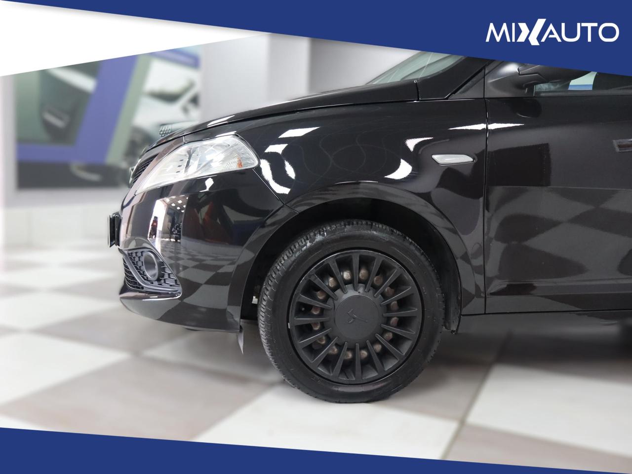 Lancia Ypsilon 1.2 Elefantino Blu S&S 69CV