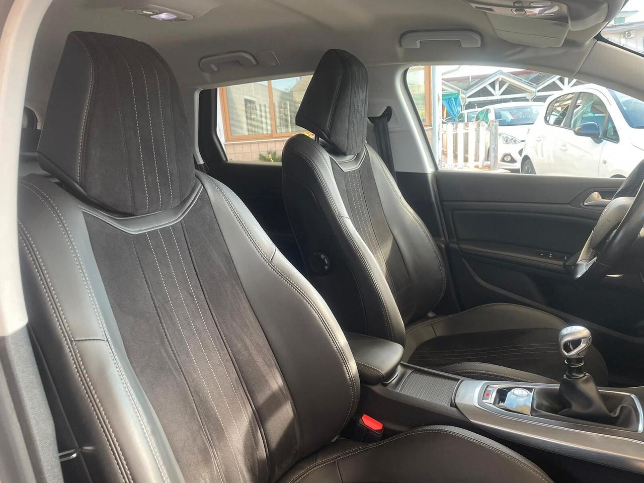 Peugeot 308 BlueHDi 120 S&S SW Allure