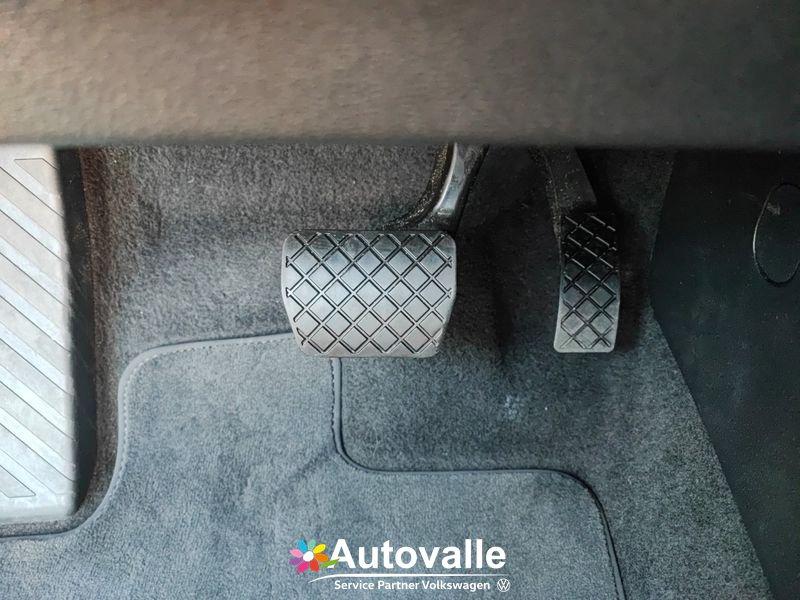 Audi Q2 35 TFSI S tronic Business