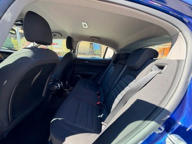 Alfa Romeo Stelvio 2.2 Turbodiesel 190 CV AT8 RWD Business