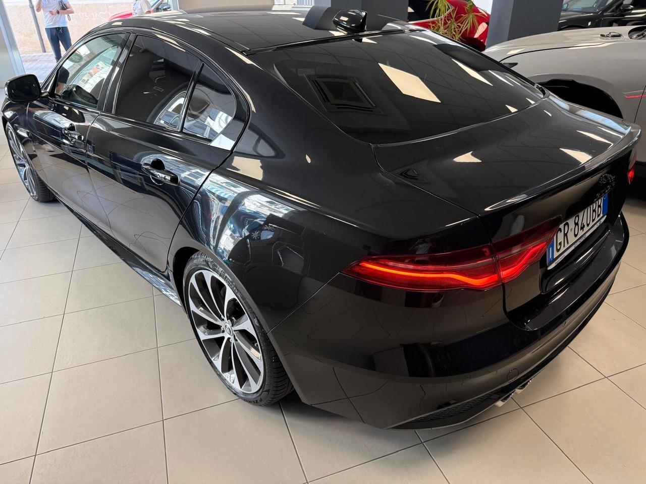 Jaguar XE 2.0 D 204 CV aut. R-Dynamic SE