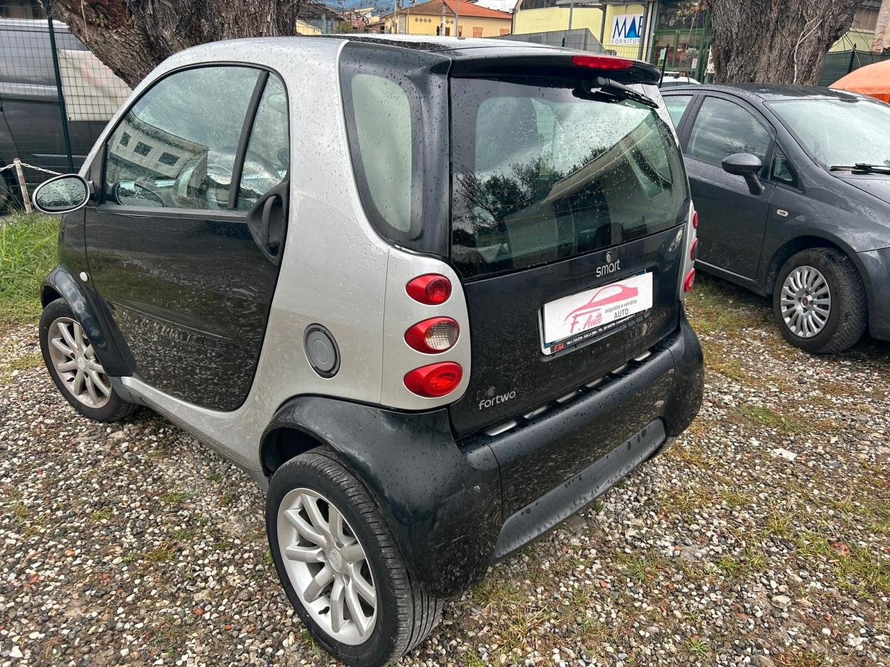 Smart ForTwo 700 coupé grandstyle (45 kW)