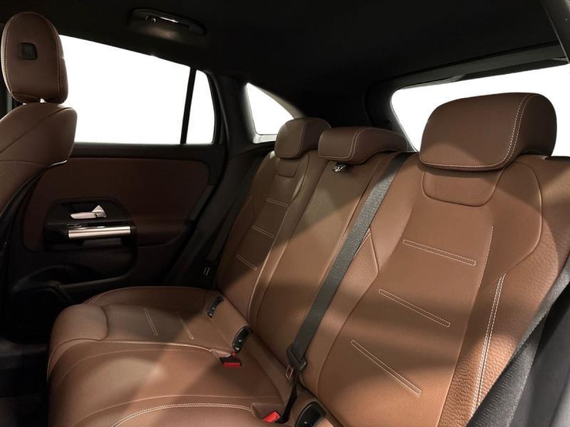 Mercedes GLA 200 200 D Premium 8G-DCT