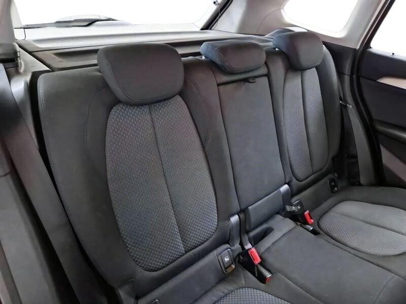 BMW X1 sDrive18d 150 CV Automatica NAVI LED Business Advantage