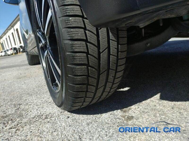 Hyundai Kona Kona 1.6 crdi Style 4wd 136cv dct INTROVABILE CON TRENO TERMICO