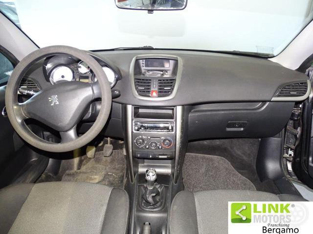 PEUGEOT 207 1.6 VTi 120CV CC aut. Féline -NEOPATENTATI