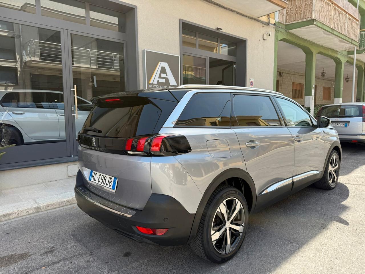 Peugeot 5008 BlueHDi 130 S&S Crossway