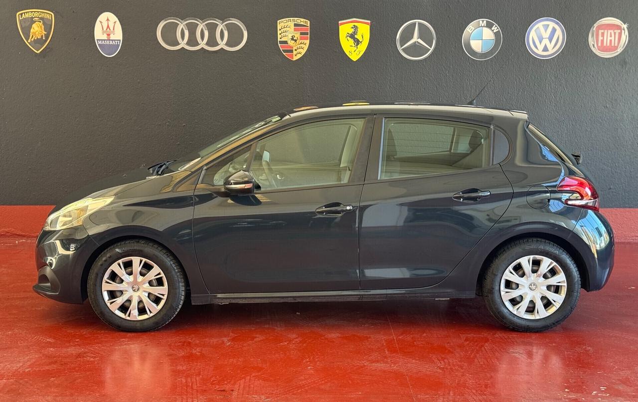 Peugeot 208 BlueHDi 75 5 porte Allure