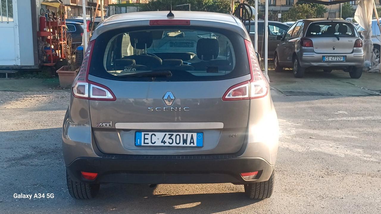 Renault Scenic Scénic X-Mod 1.5 dCi 110CV Luxe