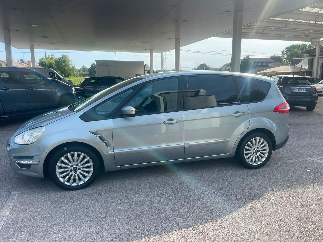 Ford S-Max 2.0 TDCi 140CV 7 posti Business Nav