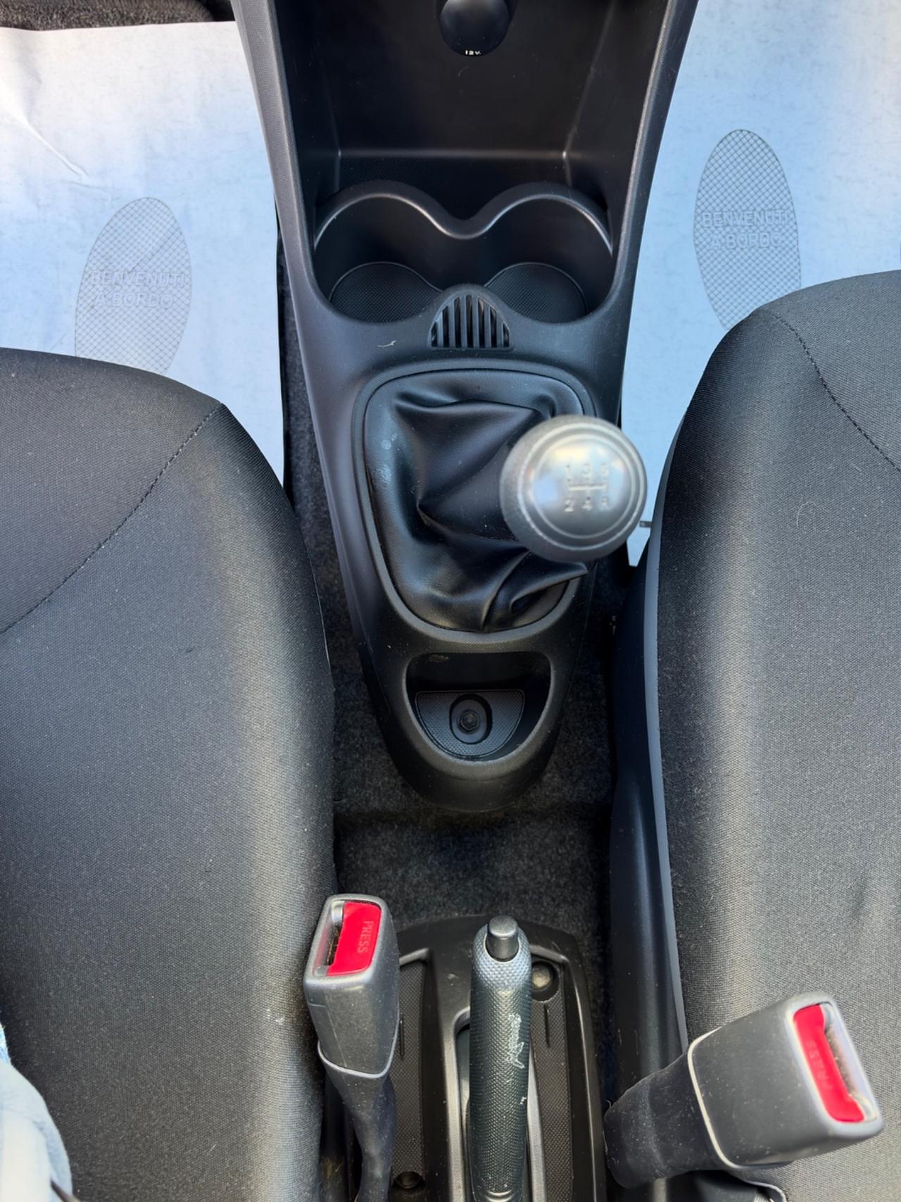 Toyota Aygo 1.0 12V VVT-i 5 porte Active Connect