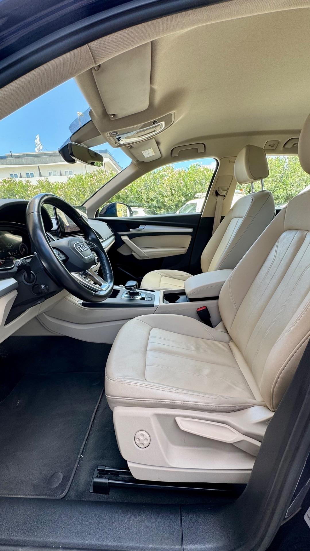 Audi Q5 35 TDI S tronic Business