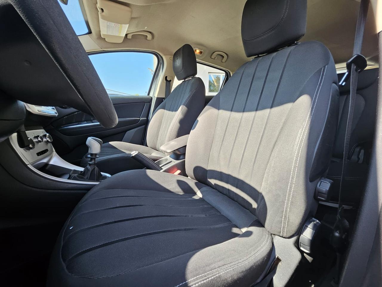 Lancia Delta 1.4 T-Jet 120 CV Argento