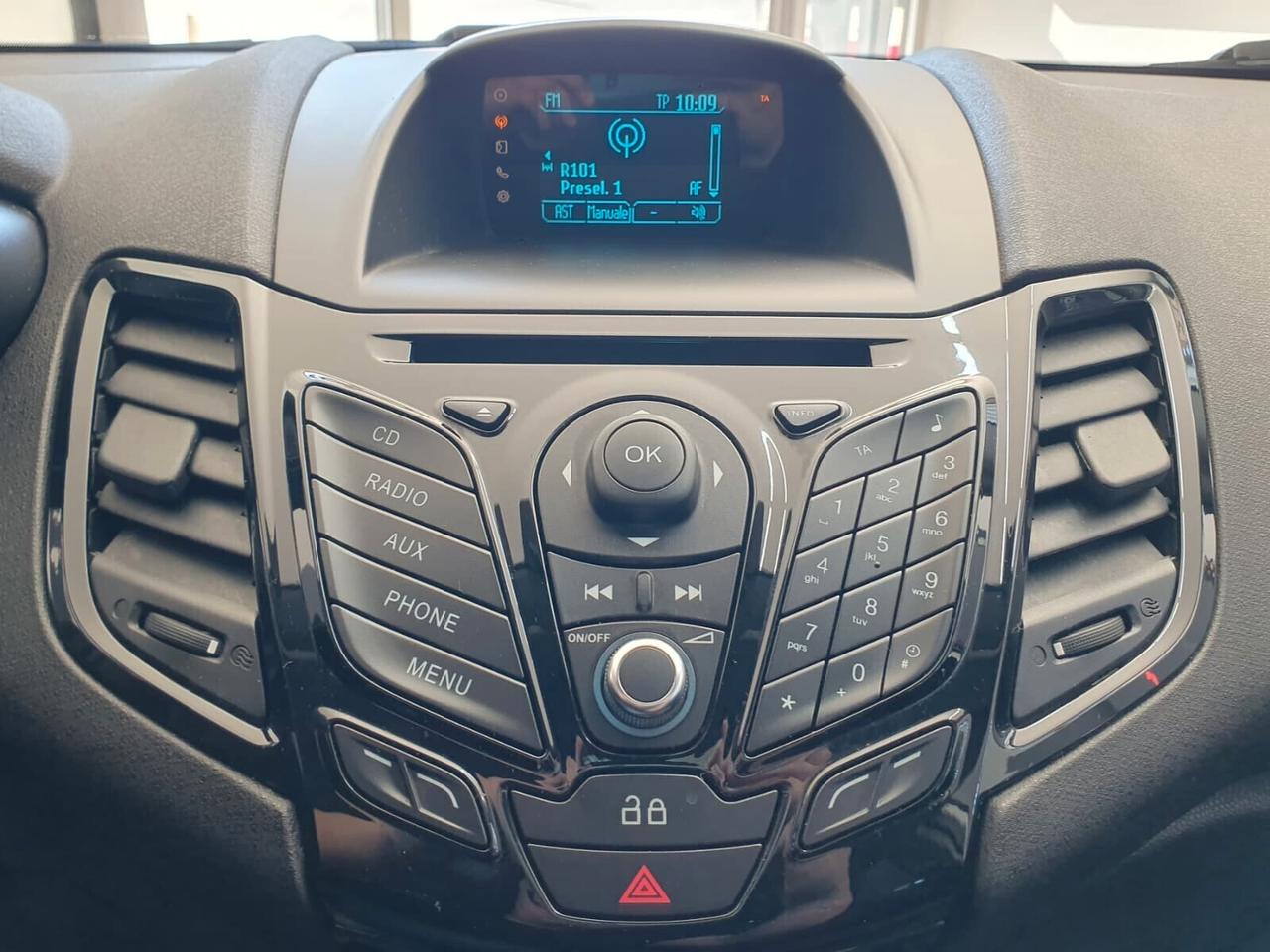Ford Fiesta 1.5 TDCi 75CV Titanium 2014