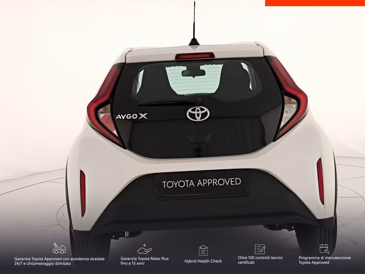 Toyota Aygo x 1.0 active 72cv