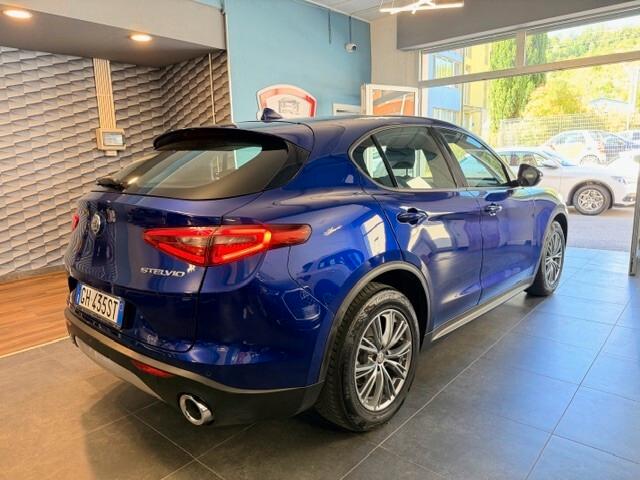 Alfa Romeo Stelvio 2.2 Turbodiesel 190 CV AT8 RWD Business
