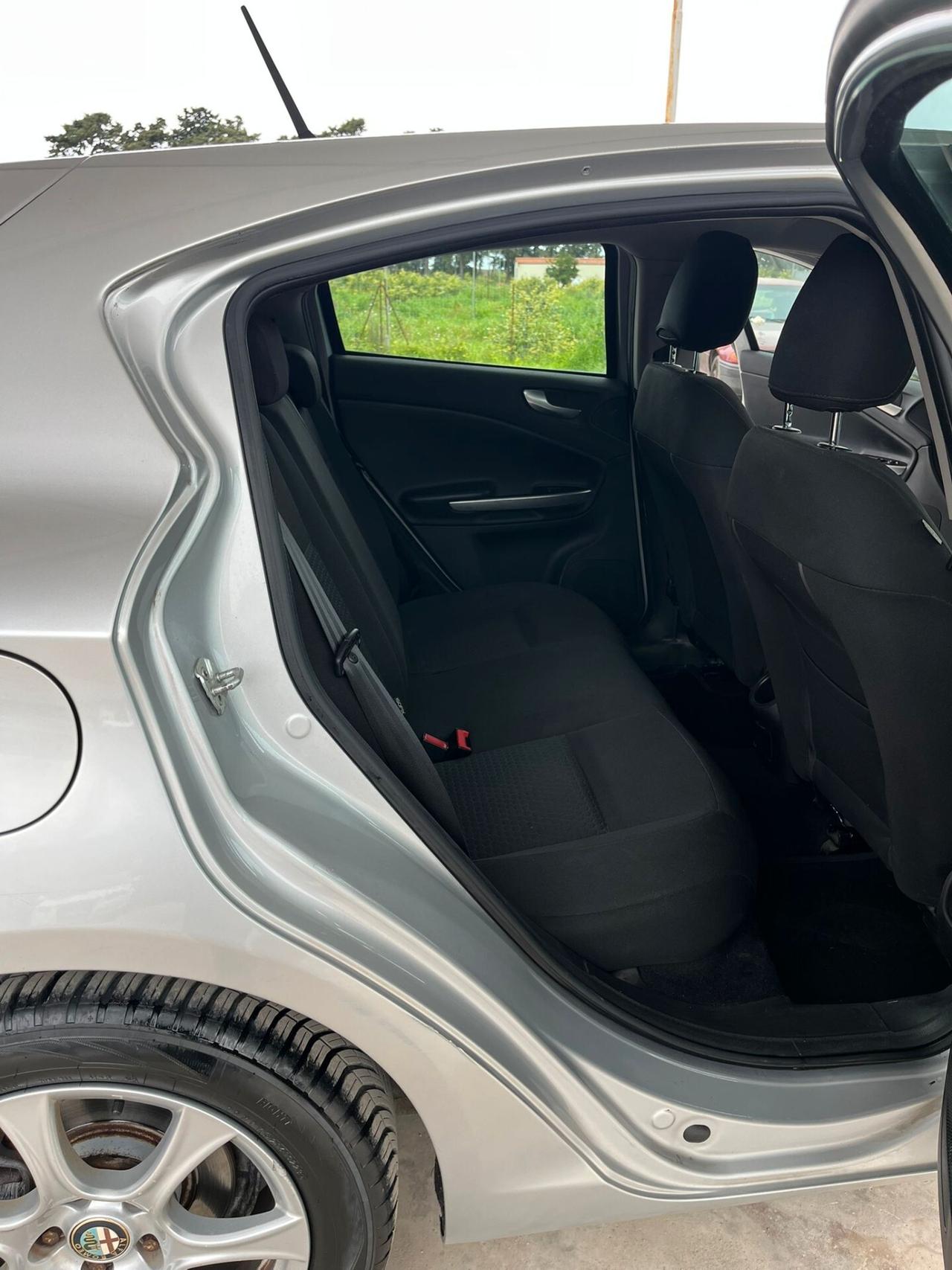 Alfa Romeo Giulietta 1.4 Turbo 105 CV Progression