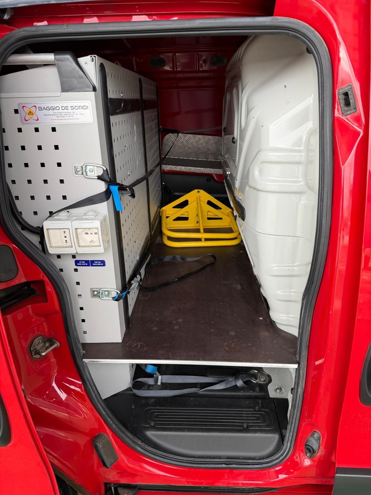 Fiat Fiorino 1.3 MJT 95CV Furgone Adventure E5+