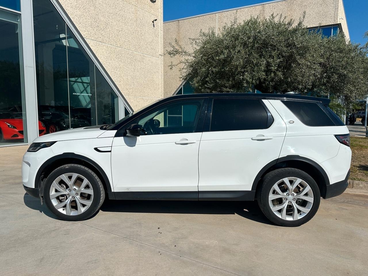 Land Rover Discovery Sport 2.0d possibilità noleggio no scoring