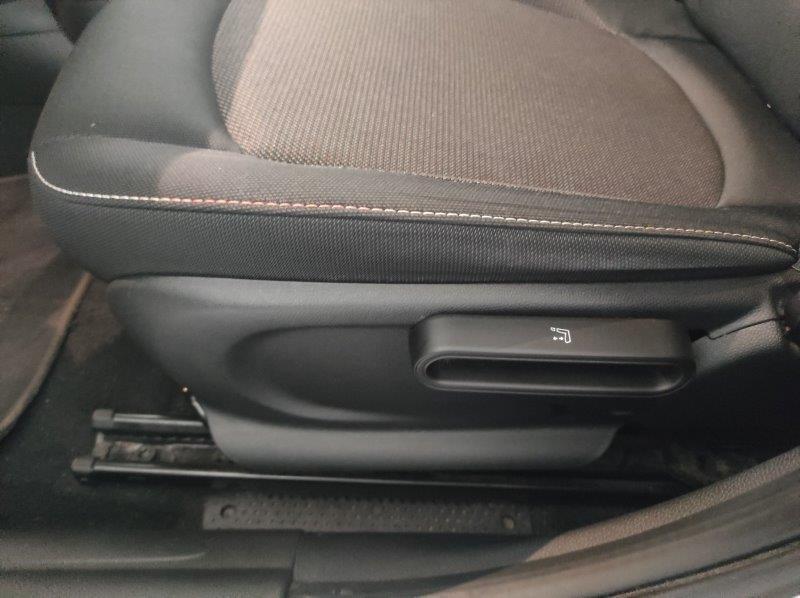 MINI Mini 5 porte (F55) - Mini 1.5 Cooper Classic 5 porte